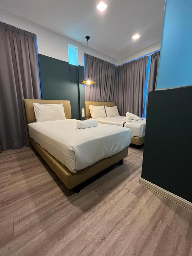 Smile Hotel Subang Airport 莎阿南 外观 照片